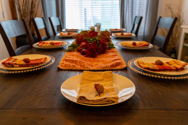 Explore, dine, and make memories together.
